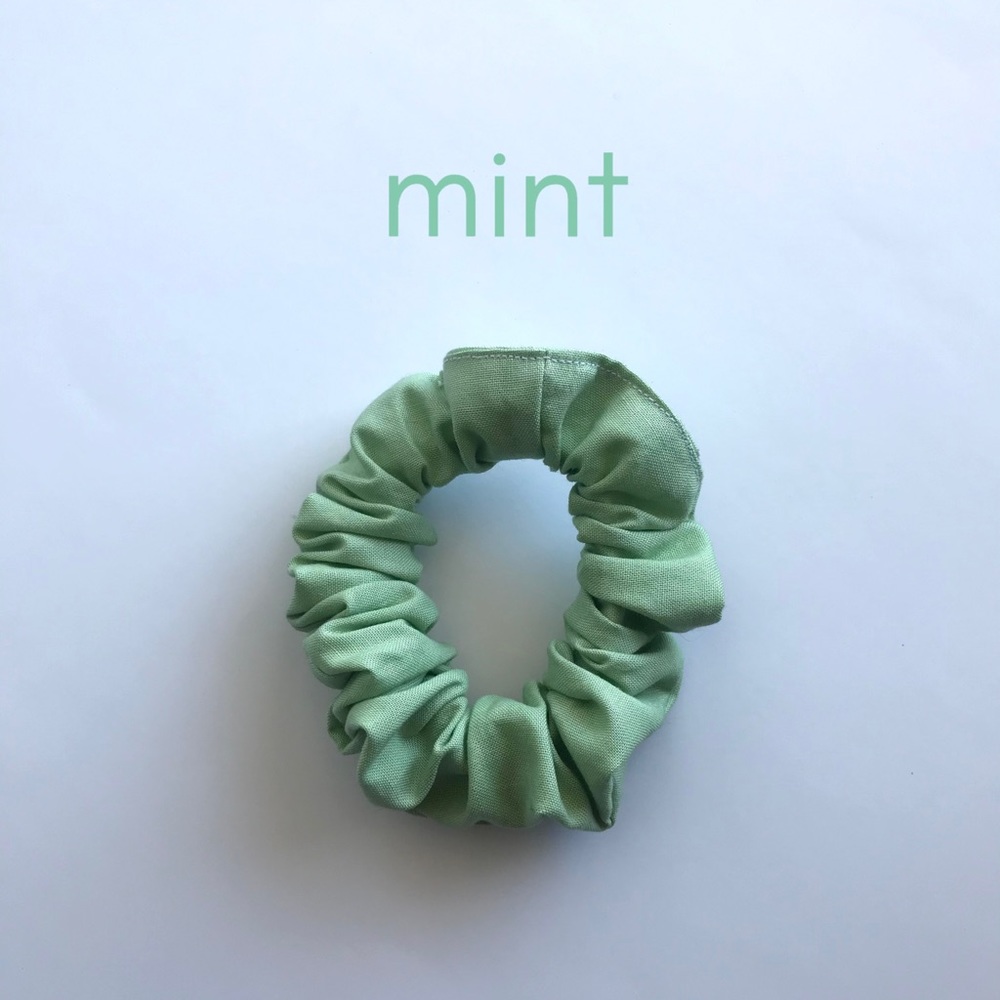 Mint Scrunchie